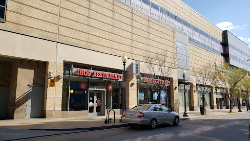 Shopping Mall «DC USA», reviews and photos, 3100 14th St NW, Washington, DC 20010, USA