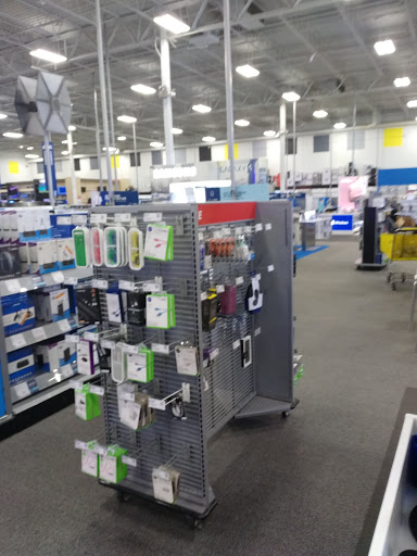 Electronics Store «Best Buy», reviews and photos, 1417 Golden Gate Blvd, Mayfield Heights, OH 44124, USA