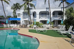 Coral Key Inn image