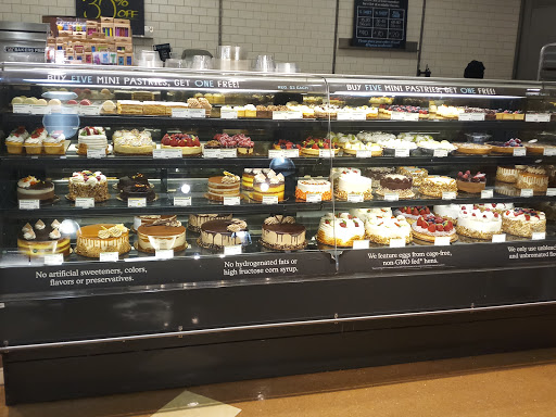 Grocery Store «Whole Foods Market», reviews and photos, 11660 Plaza America Dr, Reston, VA 20190, USA