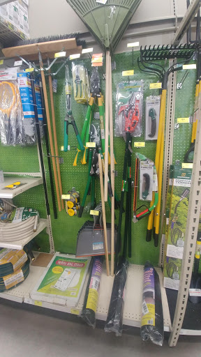 Tool Store «Harbor Freight Tools», reviews and photos, 410 W 49th St #104, Hialeah, FL 33012, USA