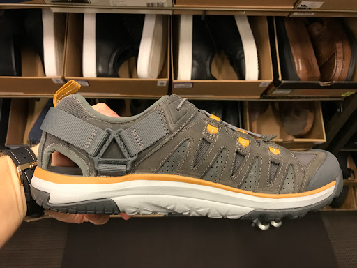 Shoe Store «DSW Designer Shoe Warehouse», reviews and photos, 1650 Airport Blvd #350, Pensacola, FL 32504, USA