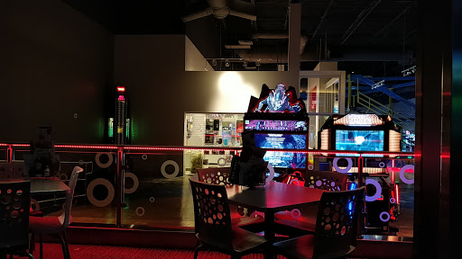 Restaurant «Main Event Entertainment», reviews and photos, 10700 Davis Dr, Alpharetta, GA 30009, USA