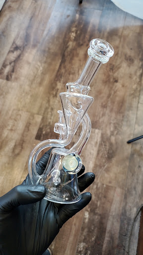 Tobacco Shop «La Tia Smoke Shop», reviews and photos, 154 Maverick St, East Boston, MA 02128, USA