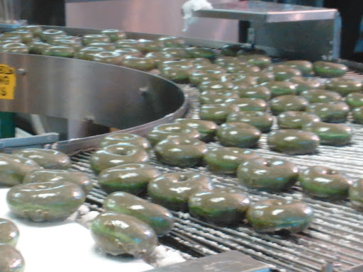 Donut Shop «Krispy Kreme South Charleston», reviews and photos, 42 Riverwalk Plaza McCorkle Ave, South Charleston, WV 25303, USA