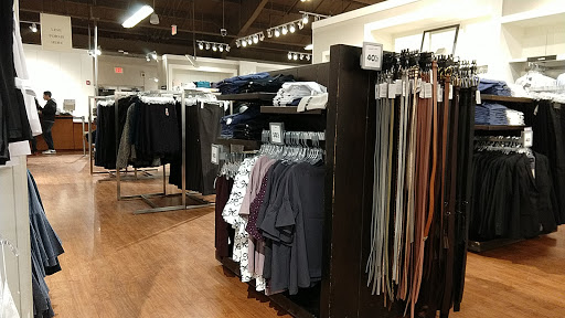 Clothing Store «Banana Republic», reviews and photos, 454 Evergreen Ct, Central Valley, NY 10917, USA