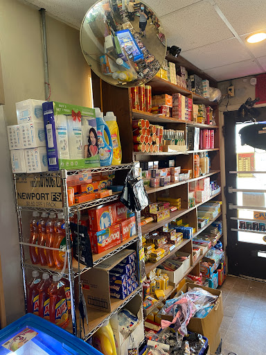 Grocery Store «Krung Thai Grocery», reviews and photos, 11700 E Montview Blvd, Aurora, CO 80010, USA