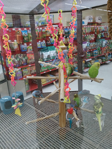 Pet Supply Store «Petco Animal Supplies», reviews and photos, 5239 Harvey St, Norton Shores, MI 49444, USA