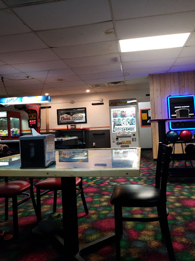 Bowling Alley «Hilltop Lanes», reviews and photos, 2010 US-287 BUS, Waxahachie, TX 75165, USA