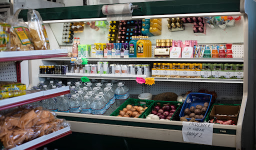 Grocery Store «El Verano Market», reviews and photos, 19050 Bay St, Sonoma, CA 95476, USA