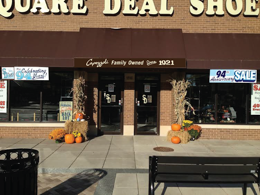 Square Deal Shoe Store, 1516 Miner St, Des Plaines, IL 60016, USA, 