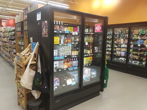 Grocery Store «Chequamegon Food Co-Op», reviews and photos, 700 Main St W, Ashland, WI 54806, USA