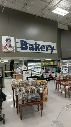 Grocery Store «Family Fare Supermarket», reviews and photos, 1801 Valley View Dr, Council Bluffs, IA 51503, USA