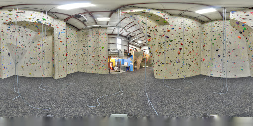 Gym «North Summit Climbing Gym», reviews and photos, 481 Bushkill Plaza Ln, Wind Gap, PA 18091, USA