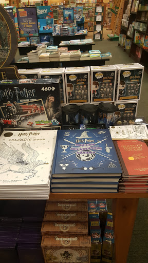 Book Store «Barnes & Noble», reviews and photos, 5656 Fairmont Pkwy, Pasadena, TX 77505, USA