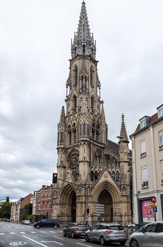 Église catholique Église catholique du Sacré-Cœur-de-Jésus à Lille Lille