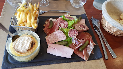 Le XIV à Pontorson