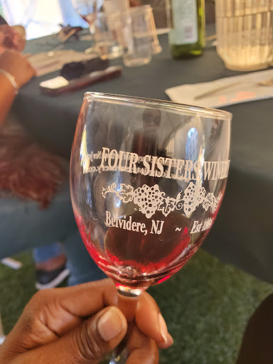 Winery «Four Sisters Winery», reviews and photos, 783 County Road 519, Belvidere, NJ 07823, USA