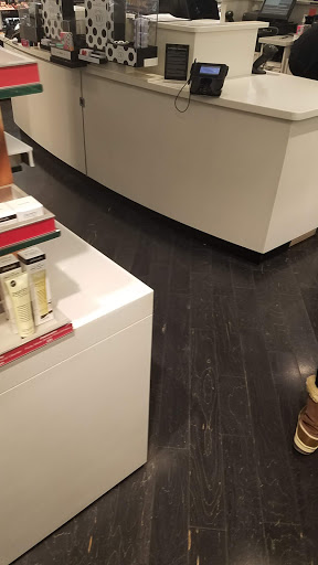 Cosmetics Store «SEPHORA», reviews and photos, 26300 Cedar Rd #1110, Beachwood, OH 44122, USA