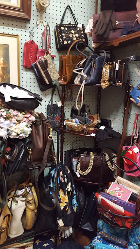 Antique Store «Cape May Antique Center», reviews and photos, 1228 NJ-109, Cape May, NJ 08204, USA
