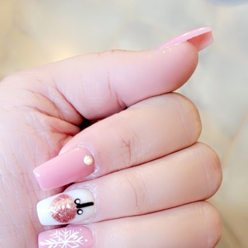 La Nails