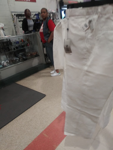 Clothing Store «K&G Fashion Superstore», reviews and photos, 1294 Mt Zion Rd, Morrow, GA 30260, USA