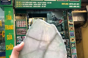 Duong Ha Natural Gemstones & Jade image