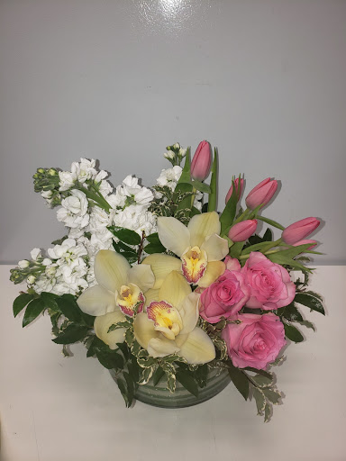 Florist «Flower Port», reviews and photos, 29249 Center Ridge Rd, Westlake, OH 44145, USA