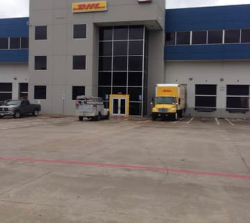 Shipping and Mailing Service «DHL EXPRESS», reviews and photos, 1640 W 23rd St #400, Dallas, TX 75261, USA