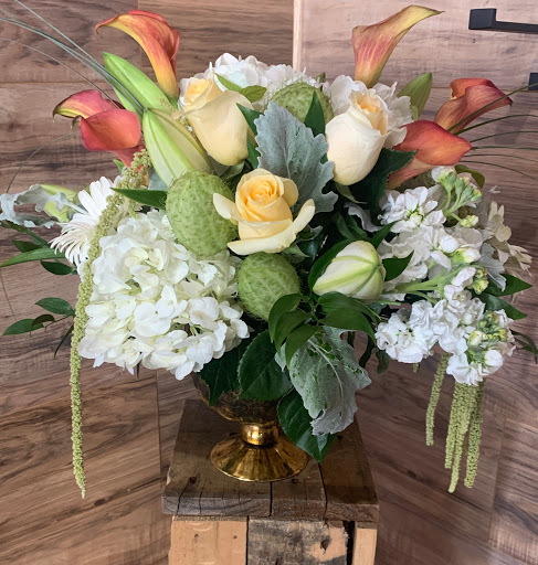 Florist «Genesee Florist», reviews and photos, 7756 Starling Dr, San Diego, CA 92123, USA