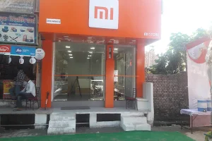 MI Store Lakhimpur image