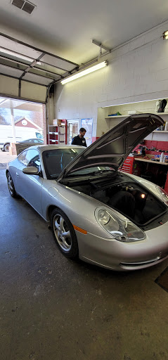 Auto Repair Shop «Precision Automotive Service», reviews and photos, 200 W Main St, Endicott, NY 13760, USA