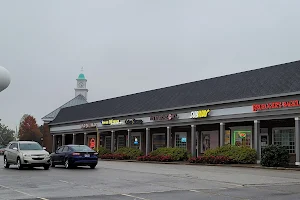 Pine Ridge Plaza image