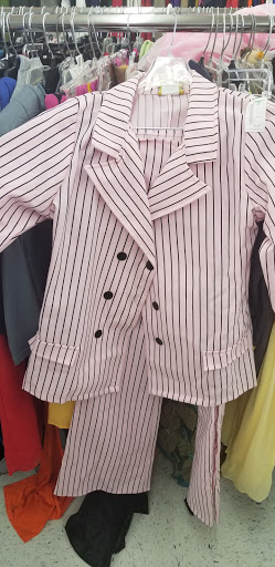 Shopping Mall «Southridge Shopping Center», reviews and photos, 1678 Beavercreek Rd, Oregon City, OR 97045, USA