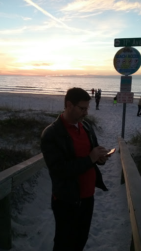 Public Beach «Pass-A-Grille Beach», reviews and photos, 113 11th Ave, Pass-A-Grille Historic District, FL 33706, USA