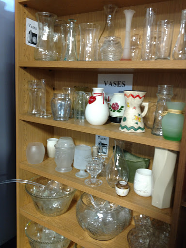 Thrift Store «Freedom Treasures Resale Store», reviews and photos, 7570 Cooley Lake Rd, Waterford Twp, MI 48327, USA