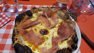 Photo n°39 de IL VESUVIO à Beaucaire ()