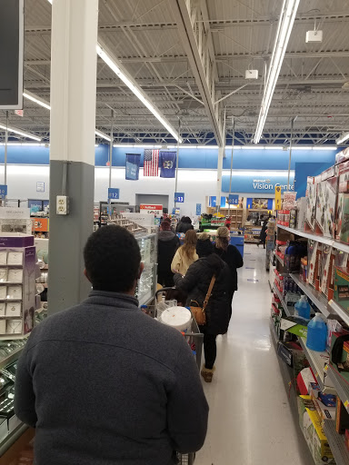 Department Store «Walmart Supercenter», reviews and photos, 2001 W Maple Rd, Troy, MI 48084, USA