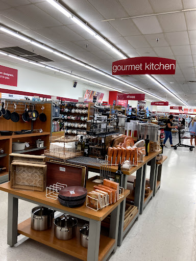 Department Store «T.J. Maxx», reviews and photos, 951 W Pleasant Valley Rd, Parma, OH 44134, USA