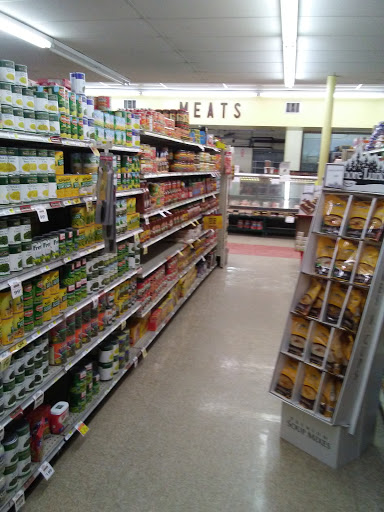 Grocery Store «Harvest Supermarket - Elwood, Indiana», reviews and photos, 929 N Anderson St, Elwood, IN 46036, USA