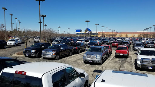 Used Car Dealer «CarMax», reviews and photos, 250 E Golf Rd, Schaumburg, IL 60173, USA