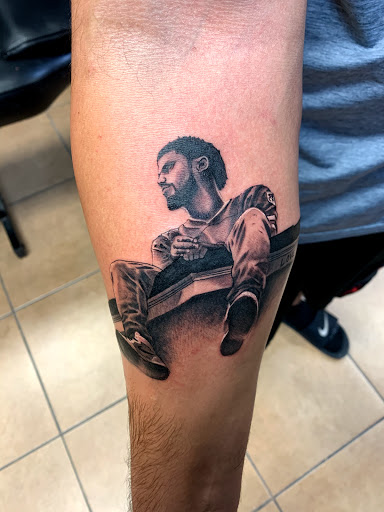 Tattoo Shop «Black Lotus Tattoo Studio», reviews and photos, 218 Texas Blvd N, Weslaco, TX 78596, USA