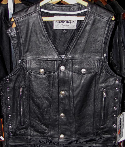 Motorcycle Shop «Renegade Classics San Antonio», reviews and photos, 6850 Bandera Rd, San Antonio, TX 78238, USA