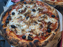 Pizza du Restaurant Au Relais Chardon à Paris - n°14