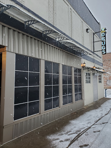 Liquor Store «Pasadena Liquor Store», reviews and photos, 13821 Woodward Ave, Highland Park, MI 48203, USA