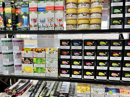 Tobacco Shop «Smoke Tokz Head Shop KC», reviews and photos, 1263 W 103rd St, Kansas City, MO 64114, USA