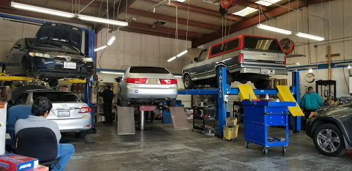 Auto Repair Shop «Carmichael Auto Repair», reviews and photos, 5832 Gibbons Dr # C, Carmichael, CA 95608, USA