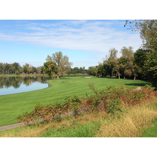 Public Golf Course «Shoreline Golf Course», reviews and photos, 210 Locust St, Carter Lake, IA 51510, USA