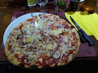 Pizza du Restaurant Le Coyote à Saint-Palais-sur-Mer - n°9