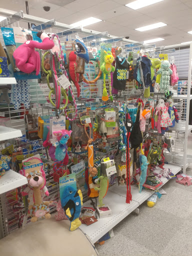 Clothing Store «Ross Dress for Less», reviews and photos, 2851 El Camino Real, Tustin, CA 92782, USA